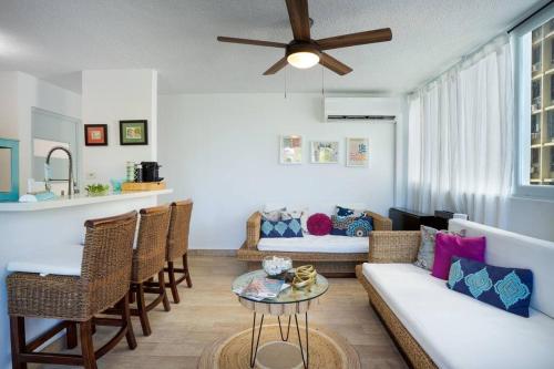 Beachfront Paradise Isla Verde - image 14