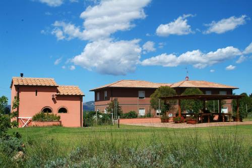Villa Brancatelli in Ріоторто