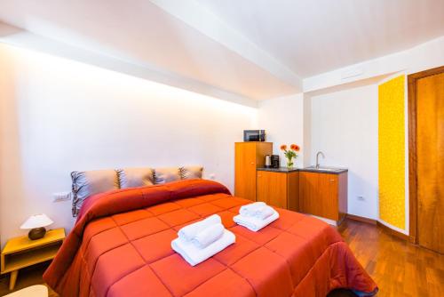 Chiave di Fuga by NapoliApartments - image 5