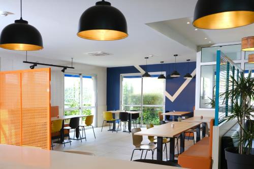Food and beverages, ibis budget Toulouse Colomiers in Colomiers