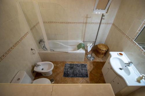 Four-Bedroom House image 6