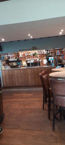 Arncliffe Arms - image 7