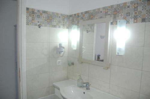 Atlantis - by S paradise - outdoor jacuzzi & seaview, Oia (foto 10)