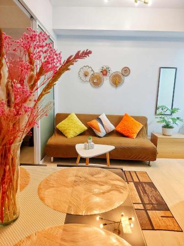 Azure Urban Resort Condo Paranaque near NAIA Airport Free Highspeed WIFI and Netflix in Manila