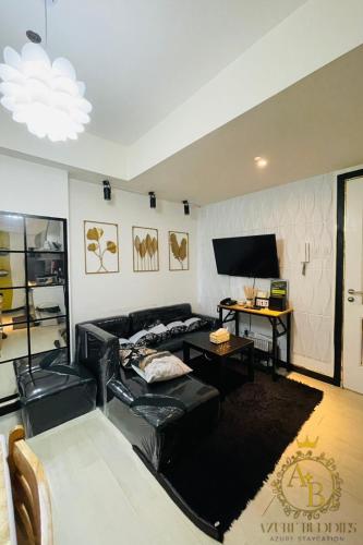 Azure Urban Resort Condo Paranaque near NAIA Airport Free Highspeed WIFI and Netflix in Manila