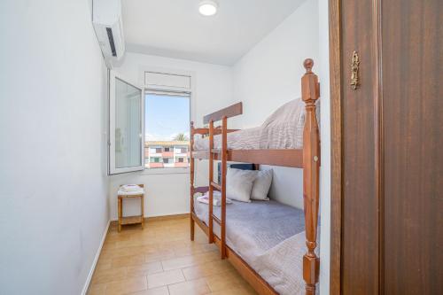Three-Bedroom Villa image 10