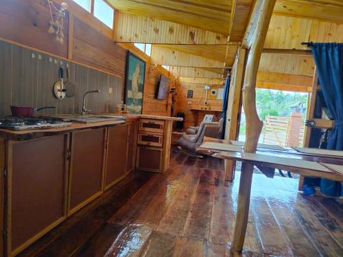 Nalyd Kabina in Pijao