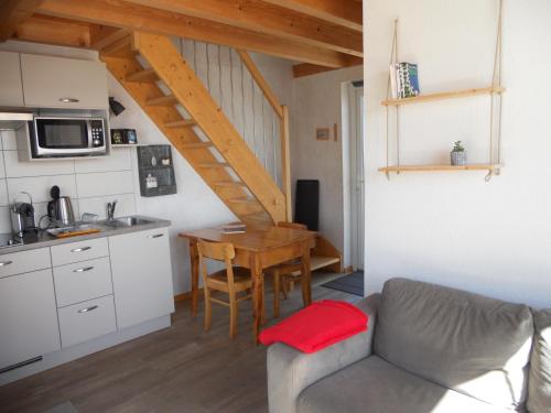 kuhinja, Gite Chez Toinette in Saignelegier