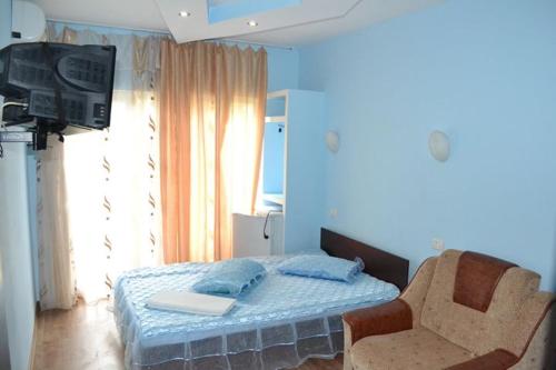 Comfort Triple Room with Shower room in Vila Denisa