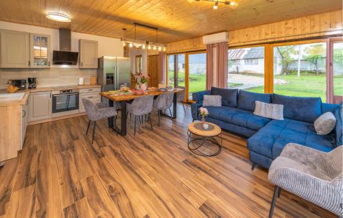 Amazing Home In Bukovac Perusicki With Sauna in Perušić