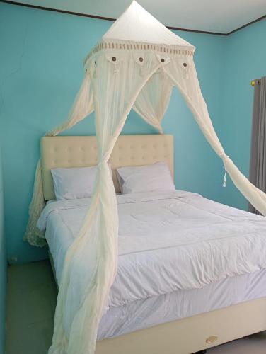 LALONG TERONG Guest House in 낭아메세