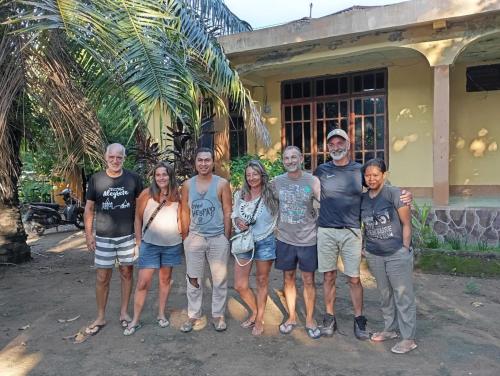 LALONG TERONG Guest House in 낭아메세