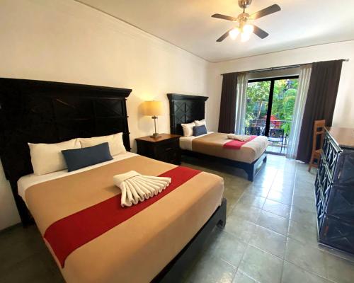 2 double beds