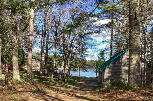 Hotter's Cabin - image 14