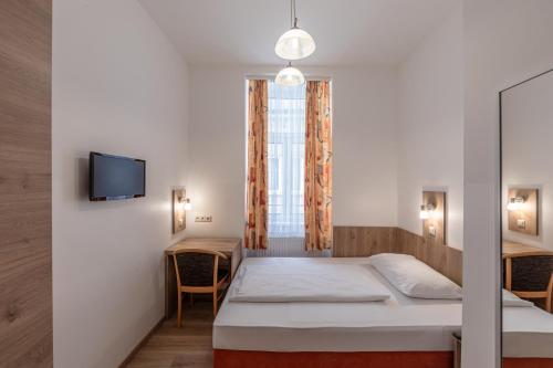 1 double bed