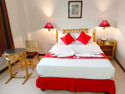 room detail thumbnail 1