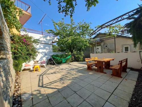 บริการและสิ่งอำนวยความสะดวก, Appartment with view in Montenegro in เซเลนิกา