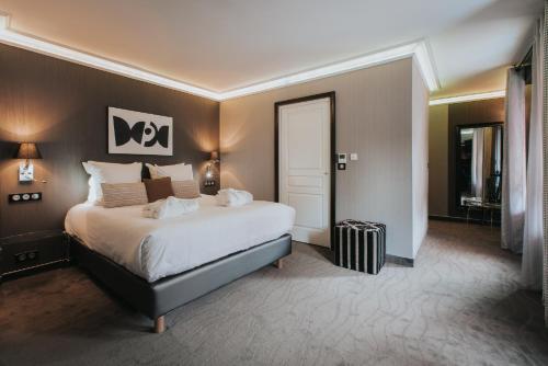 Hôtel Henry II Beaune Centre - image 6