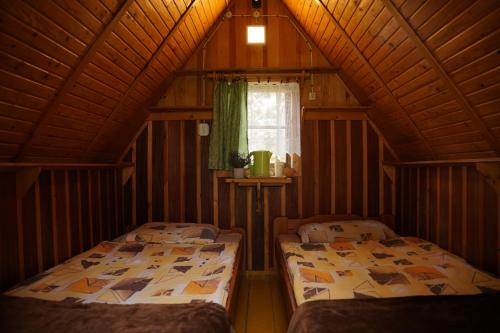 Chalet with Shared Bathroom
