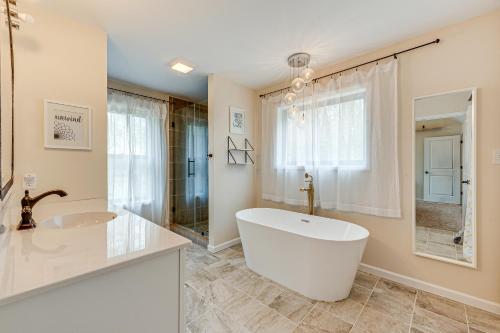 Lakefront Long Pond Home with Wraparound Deck!