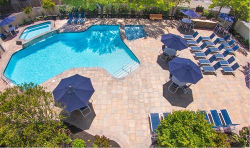 Beachcomber Resort in Avalon, USA
