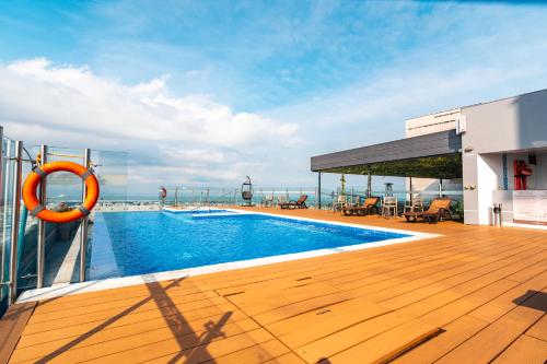 Surrounding environment, Hotel Mocawa Plaza Armenia in Armenia