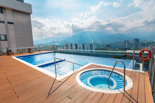 View, Hotel Mocawa Plaza Armenia in Armenia