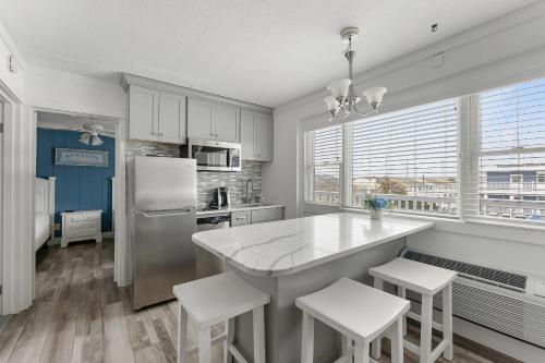 Beachcomber Resort in Avalon (NJ)