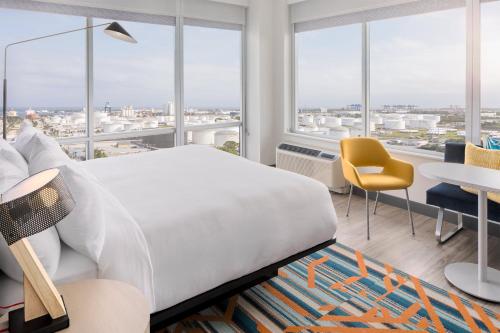 Aloft by Marriott Fort Lauderdale Airport