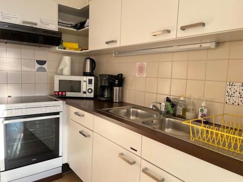 Appartement Residentie Astrid met private parking in 布雷德訥