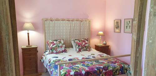 Maisons de vacances 4* à Belle ile en Mer, 5 chambres, 2 salles de bains, avec jardins privatifs