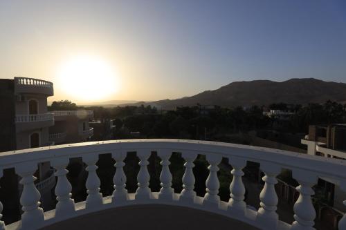 Ramsses Palace 4
