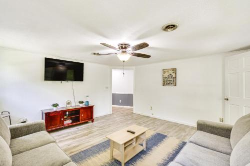 Seneca Vacation Rental w/ Grill Near Lake Hartwell in 塞內卡 (SC)