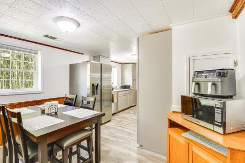 Seneca Vacation Rental w/ Grill Near Lake Hartwell in 塞內卡 (SC)