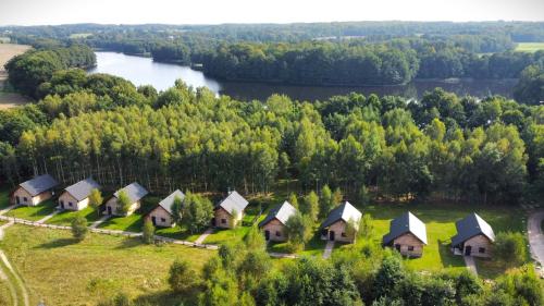 Зовнішній вигляд готелю, Kaszuby Camp in Tuchomie