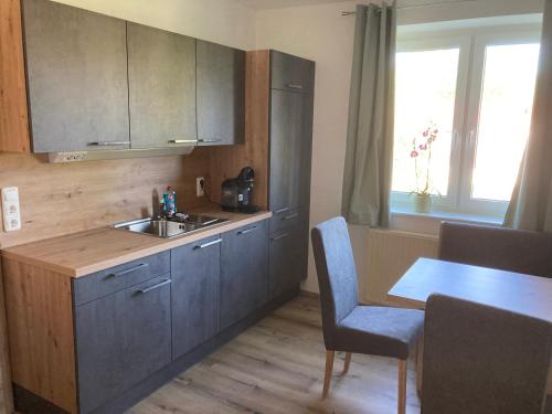virtuve, Ferienwohnung Weissensteiner Steinbach in Neunagelberga