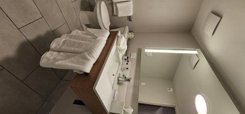 Howard Johnson by Wyndham Atlanta Airport - image 2