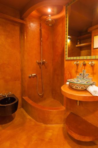 Wake At Rome - image 4