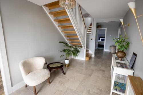 Coastal View House in Glasha More