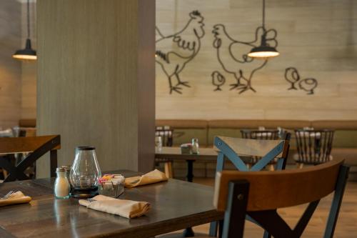 Restaurant, Knott's Berry Farm Hotel in Buena Park