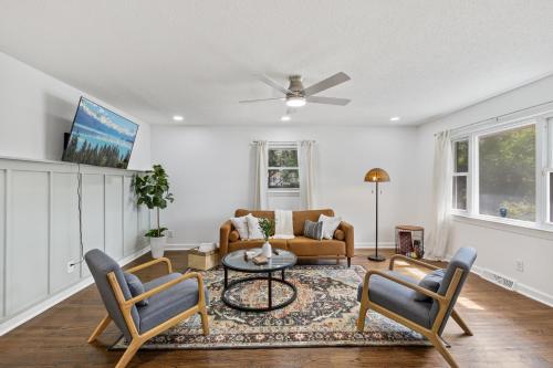 Cozy Brick Ranch Retreat-near DUKE, Dwntwn, RDU Airport in Durham, USA