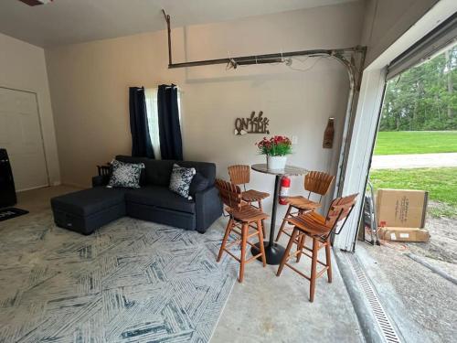 Lakefront cozy cabin&jetski. in Onalaska, USA