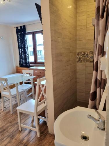Hostel Rumiankowy Airport Hostel – Wroclaw, IA