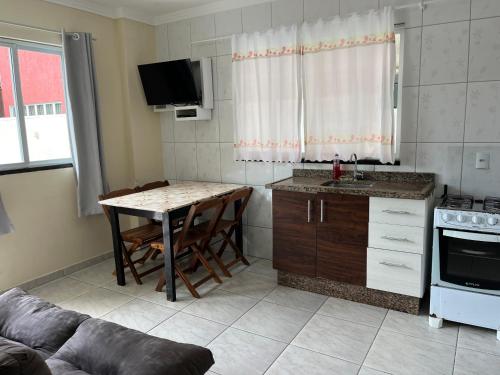 ห้องครัว, Residencial Recanto do Sossego in บอมบิญาส
