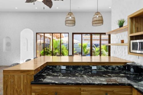 Luxury Retreat Villa private Pool & BBQ by SPCR in Potrero