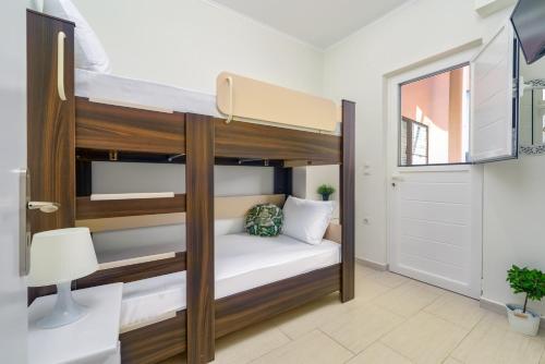 Patrinos Studios - image 6