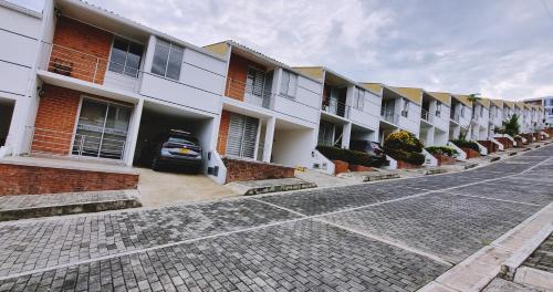 Casa descanso en Anapoima Conjunto con piscina 3 habitaciones