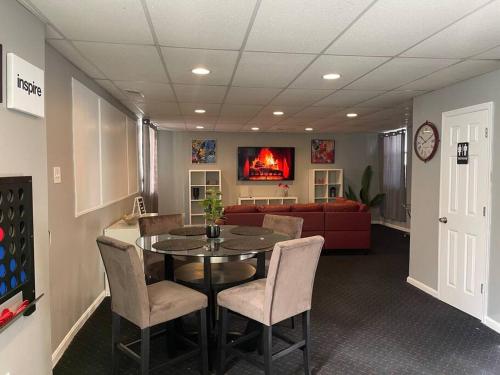 Charming Urban Retreat - Near UC, Med Centers, OTR in Cincinnati, USA