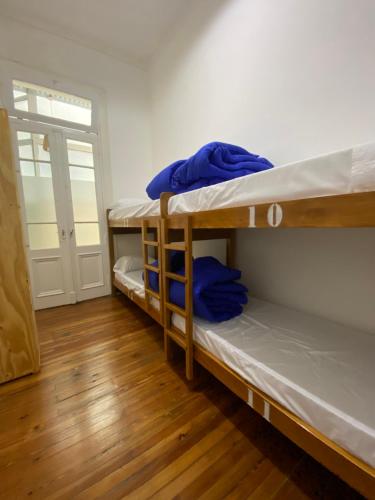 Hostel Miraflores, Buenos Aires (photo 2)