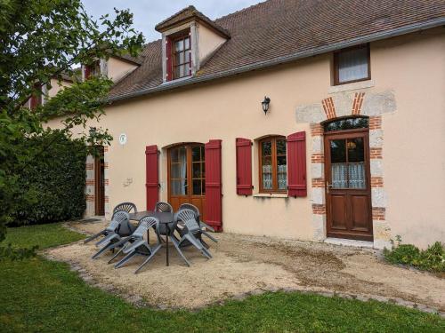 Gîte Lorcy 3 pièces 5 personnes - FR-1-590-58 - image 12
